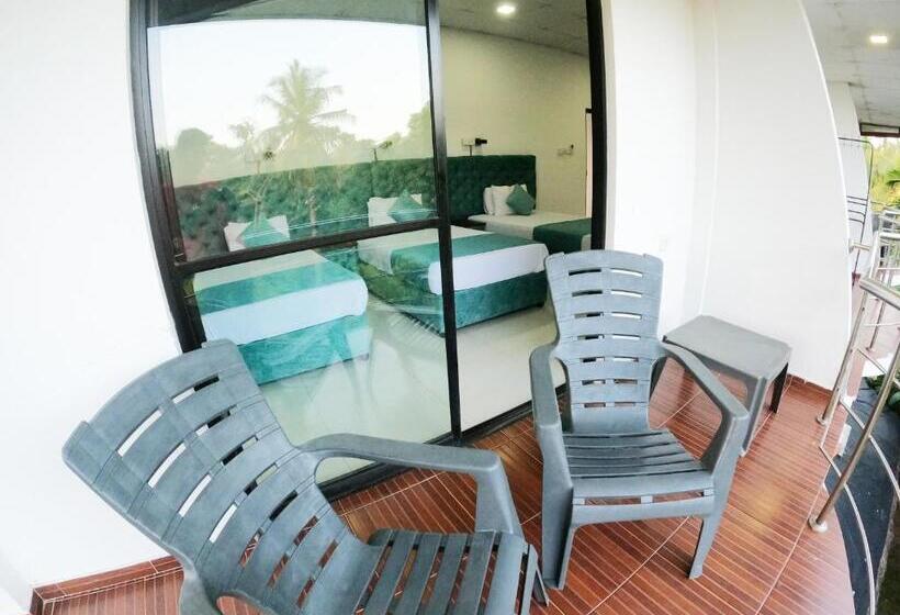 اتاق استاندارد سه نفره, Seyara Holiday Resort