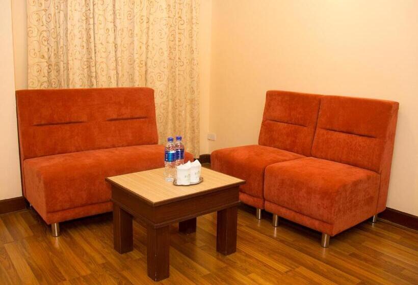 Королевский Люкс, Friendlytel