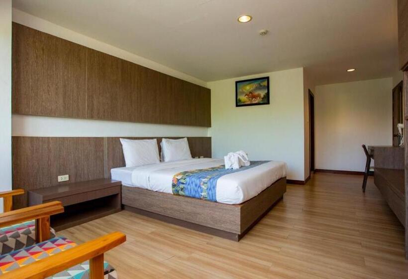 Люкс, Sea Paradise Hotel Sattahip