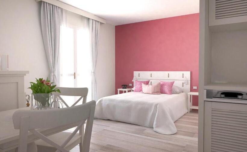 اتاق خانوادگی با چشم‌انداز باغ, Arli Hotel Hideaway Punta Ala   Adults Only