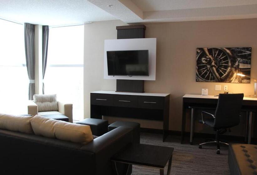 스위트, Holiday Inn Express & Suites Cold Lake, An Ihg