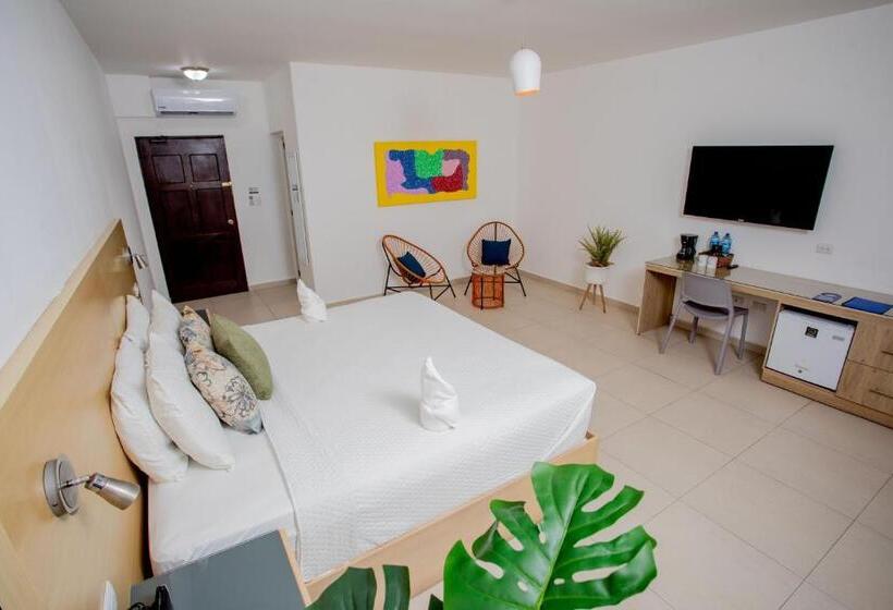 Suite with Terrace, Los Farallones