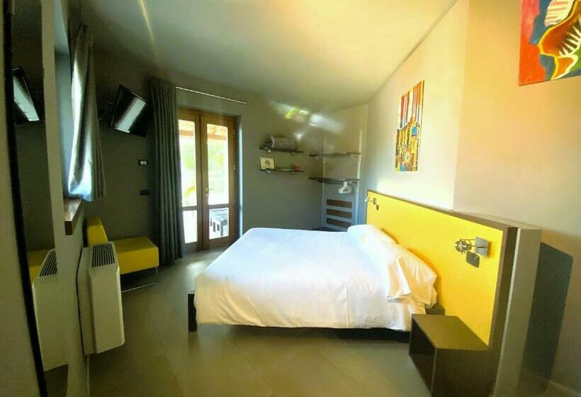 Номер Стандарт Вид на Озеро, Vela Di Soleville Camere Con E Senza Vista Lago Con Ristorante & Pizzeria