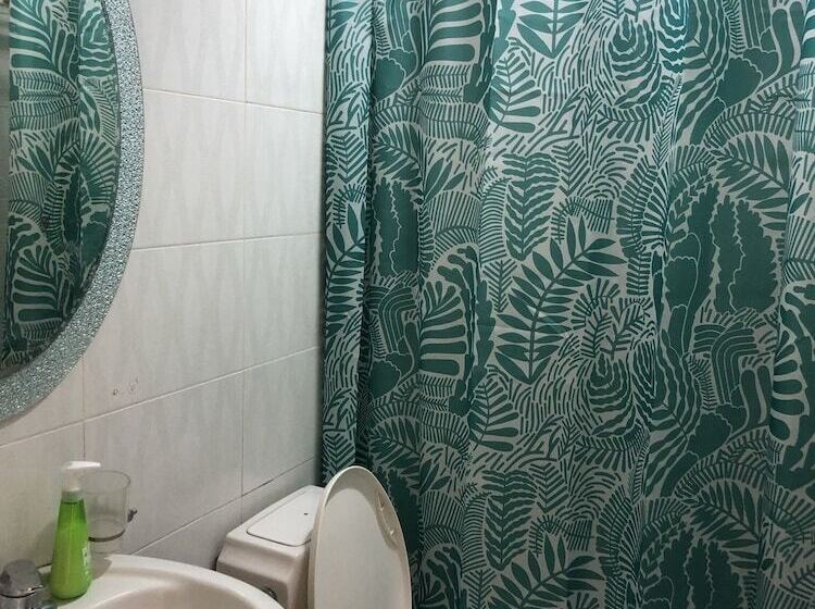 Номер Стандарт, Hostel Metro