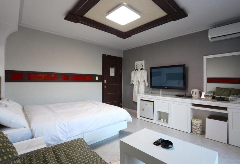 Номер Deluxe, Paradaise Motel