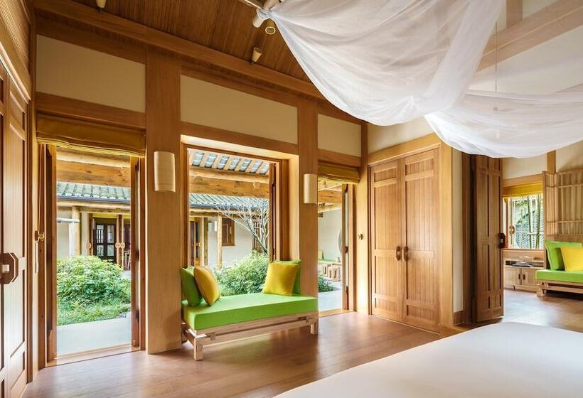 Вилла 2 Спальни, Six Senses Qing Cheng Mountain