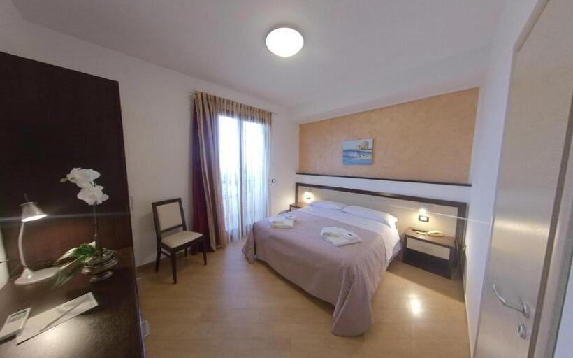 اتاق سوپریور, Albergo Perseo