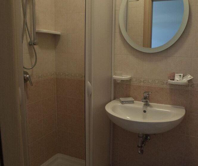 اتاق استاندارد, Albergo Perseo