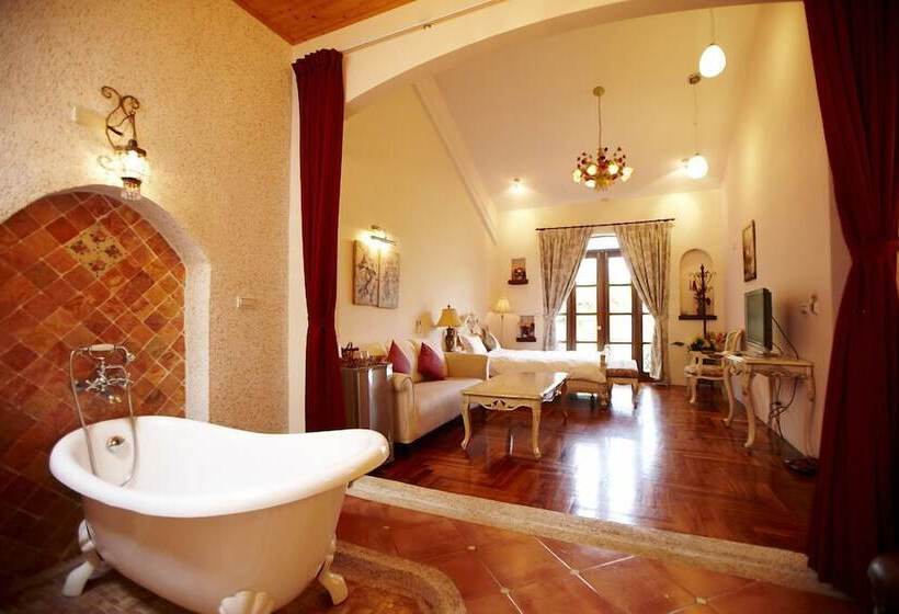 اتاق پنت هاوس, Ken Ting Tuscany Resort