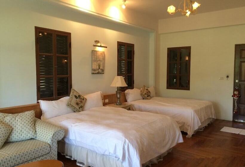 اتاق لوکس چهار تخته, Ken Ting Tuscany Resort