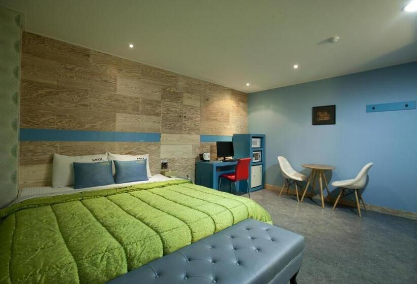 اتاق استاندارد, Max Motel   Sasang