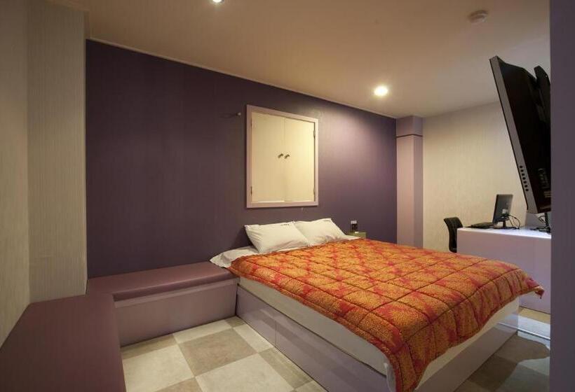 اتاق سوپریور, Max Motel   Sasang
