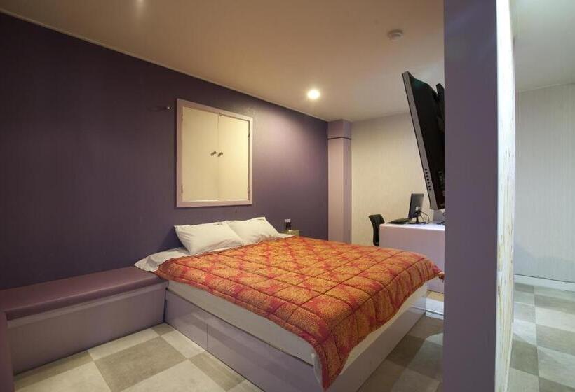 اتاق سوپریور, Max Motel   Sasang