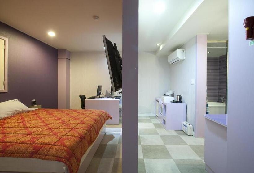 اتاق سوپریور, Max Motel   Sasang