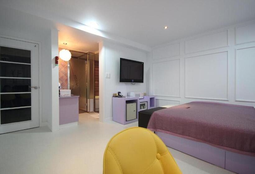 اتاق استاندارد, Max Motel   Sasang