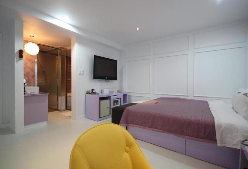 اتاق استاندارد, Max Motel   Sasang