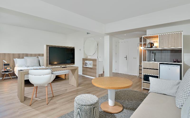 Номер Стандарт, B&b Hotel Lieusaint Carré Sénart
