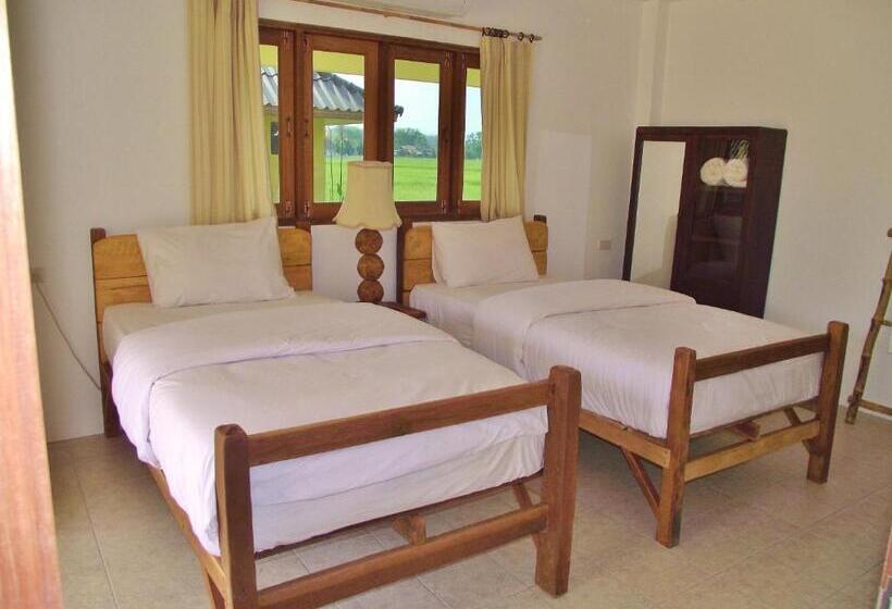 بانگلوی استاندارد 2 خوابه, Country Retreat