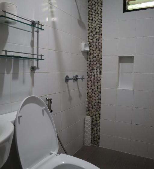 ガーデンビュースーペリアールーム, Domicilio Lorenzo