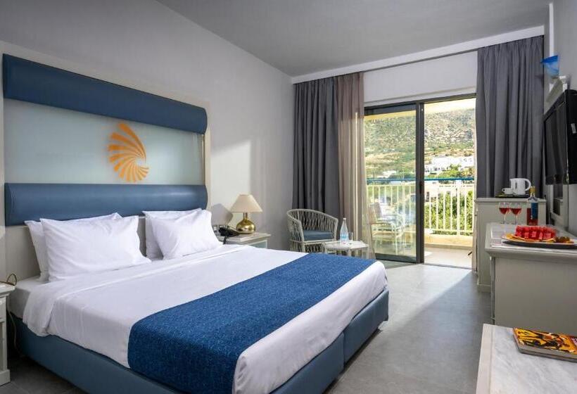 Quarto Superior Vista Montanha, Mare Blue