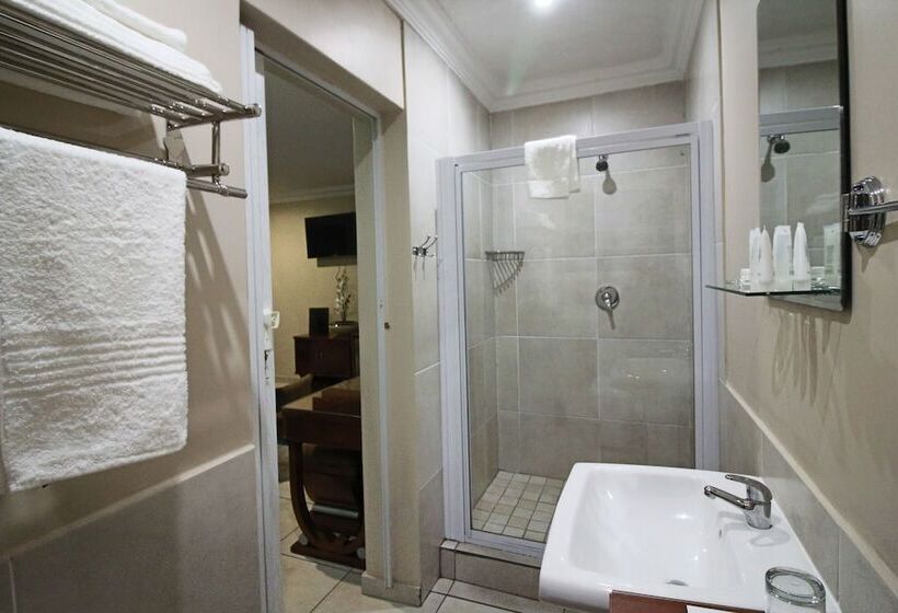 اتاق لوکس, Lakeview Boutique Hotel & Conference Center
