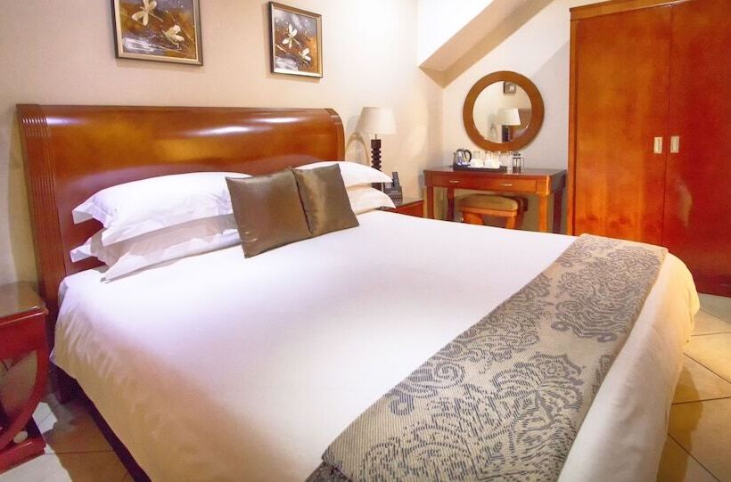 اتاق خانوادگی, Lakeview Boutique Hotel & Conference Center
