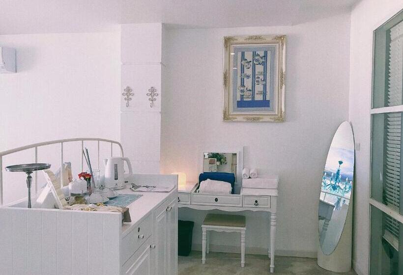 اتاق لوکس با چشم‌انداز دریا, Green Gallery Beach Boutique