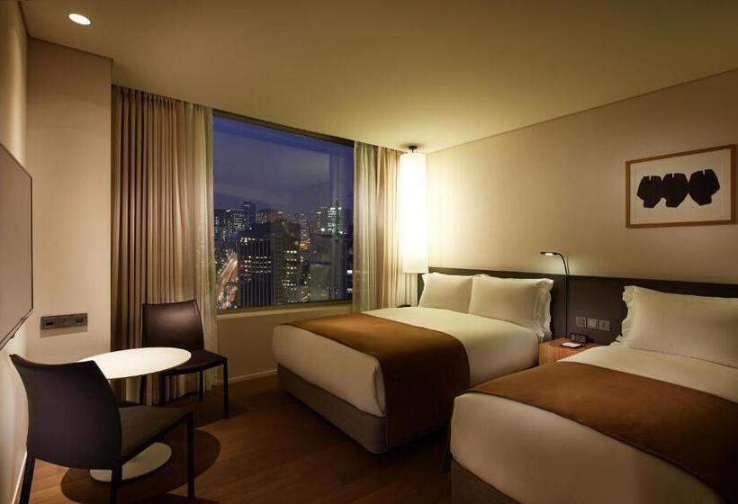 اتاق خانوادگی, Shilla Stay Gwanghwamun Myeongdong