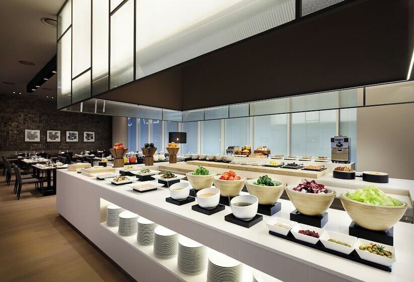 اتاق لوکس, Shilla Stay Gwanghwamun Myeongdong