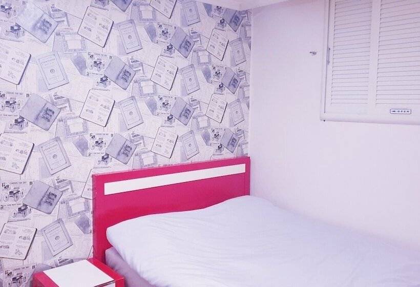 اتاق استاندارد, Oppa Hostel Sinchon Hongdae