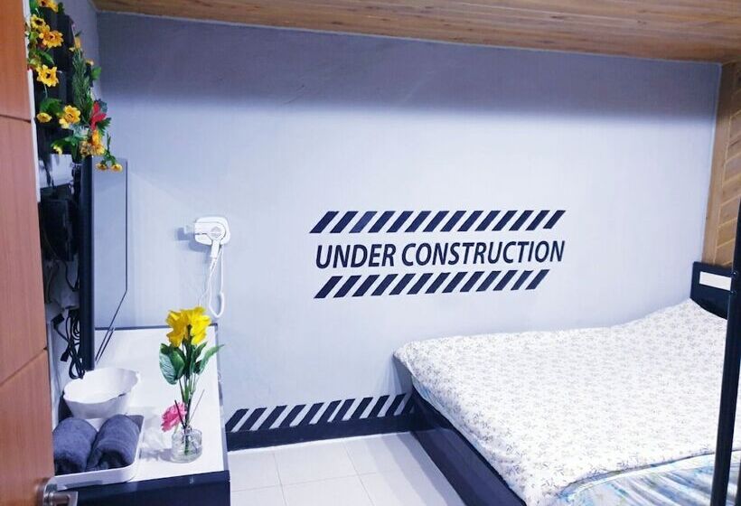 اتاق استاندارد سه نفره, Oppa Hostel Sinchon Hongdae