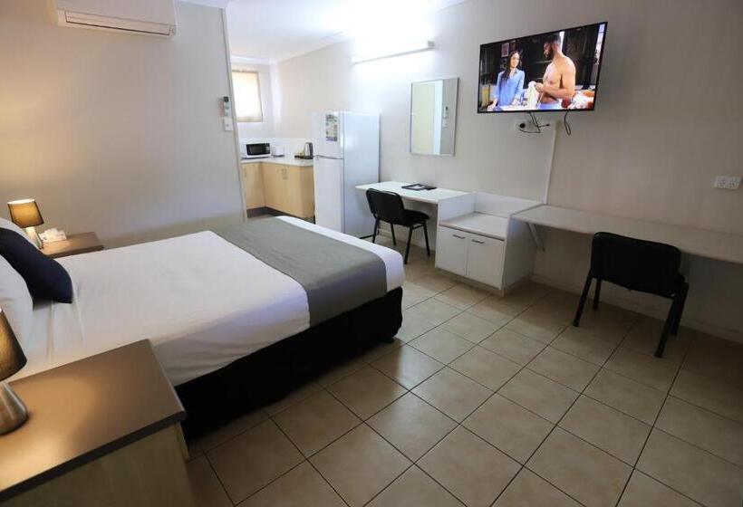 Студия Deluxe, Tropic Coast Motel