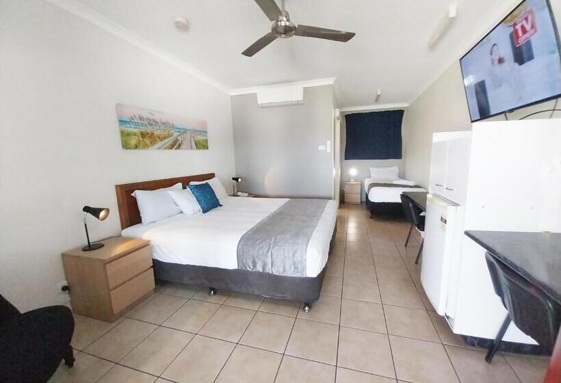 Номер Deluxe, Tropic Coast Motel