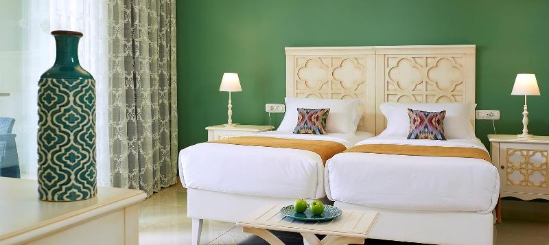 سوییت لوکس, Anemos Luxury Grand Resort
