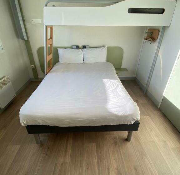 اتاق استاندارد سه نفره, Ibis Budget Caen Centre Gare
