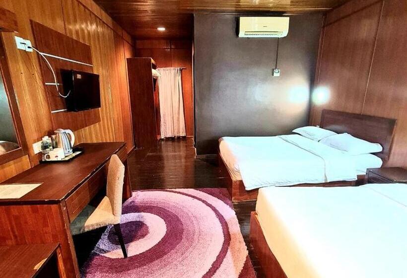کلبه ییلاقی, Langgura Baron Resort
