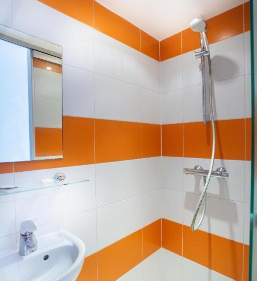 Standard Yhden Hengen Huone, Mimosa Paris