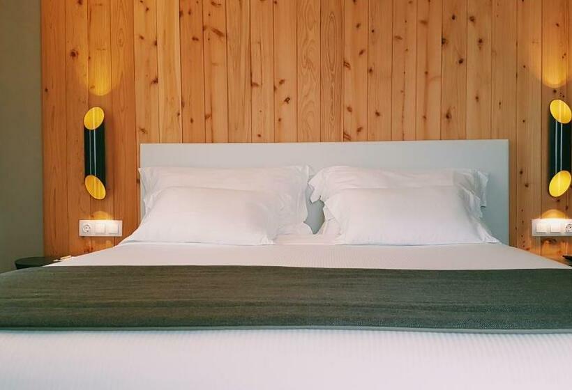 سوییت با چشم‌انداز دریا, Pedras Do Mar Resort & Spa