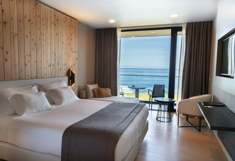 سوییت با چشم‌انداز دریا, Pedras Do Mar Resort & Spa