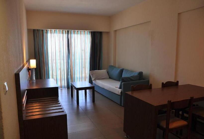 Апартаменты 1 Спальня с Балконом, Sea Melody Beach Hotel Apartments