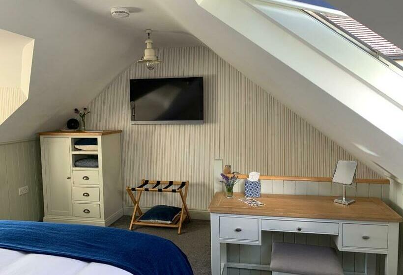 Номер Superior, The Bosham Boathouse