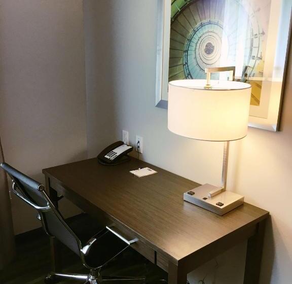 Стандартный Номер Кровать Кинг, Best Western Plus Prien Lake Hotel & Suites   Lake Charles
