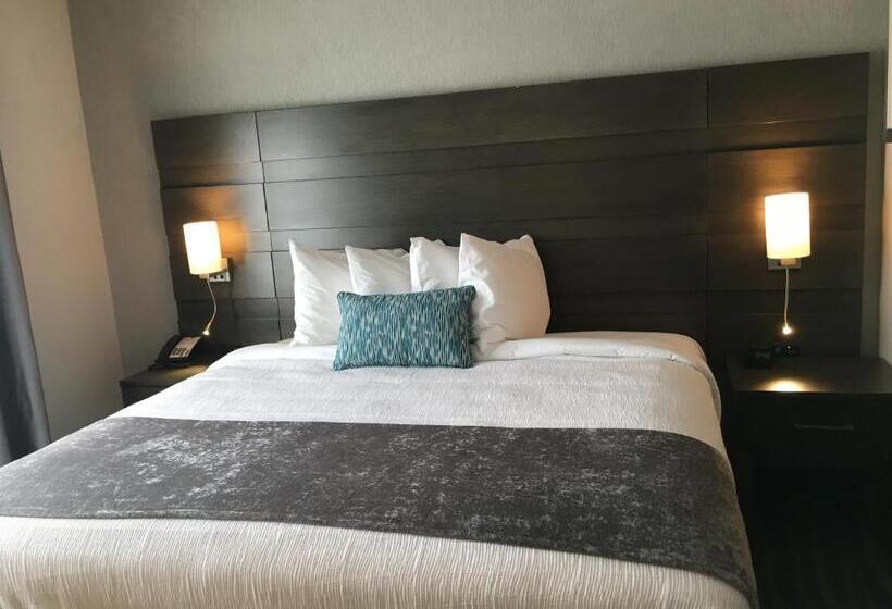 Люкс Кровать Кинг, Best Western Plus Prien Lake Hotel & Suites   Lake Charles