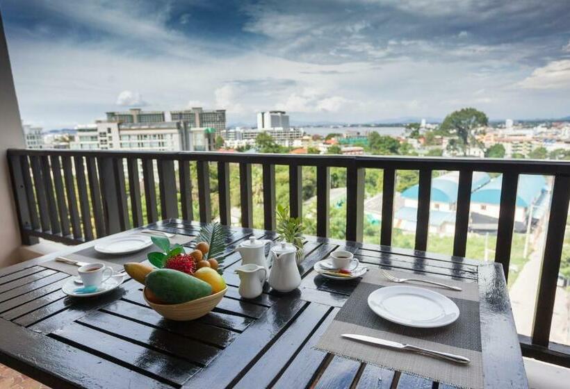 高级大房间, Golden Tulip Essential Pattaya