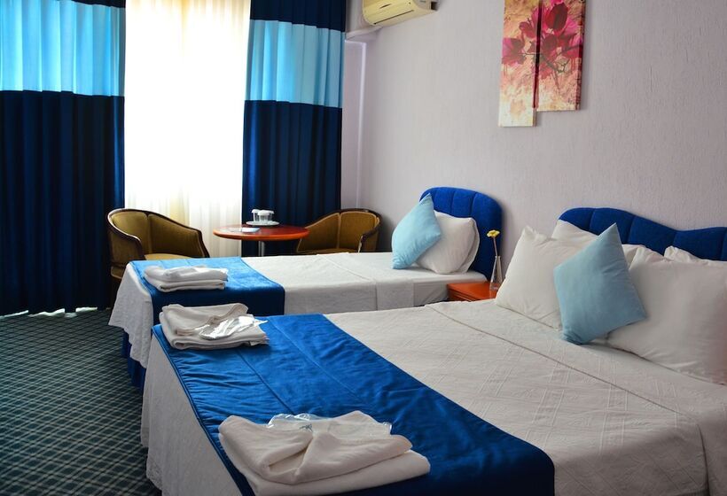Четырехместный Номер Стандарт, Gumuldur Mavi Deniz Otel