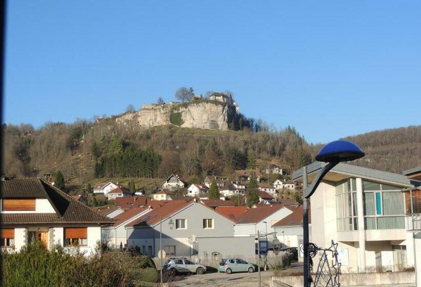 سوییت, De La Vallee