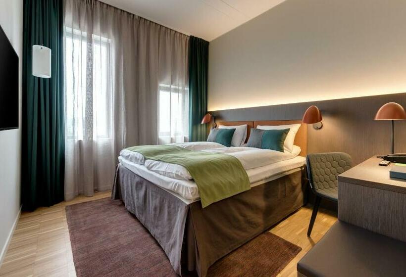 Номер Стандарт, Quality Hotel Pond
