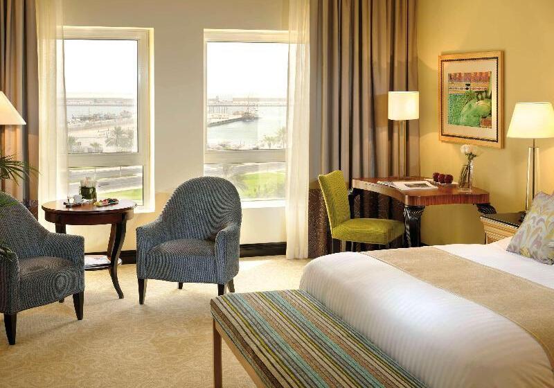 스탠다드 룸, Ramada By Wyndham Emerald Park/regina East