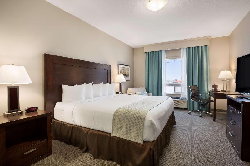 Стандартный Номер Кровать Кинг, Ramada By Wyndham Emerald Park/regina East