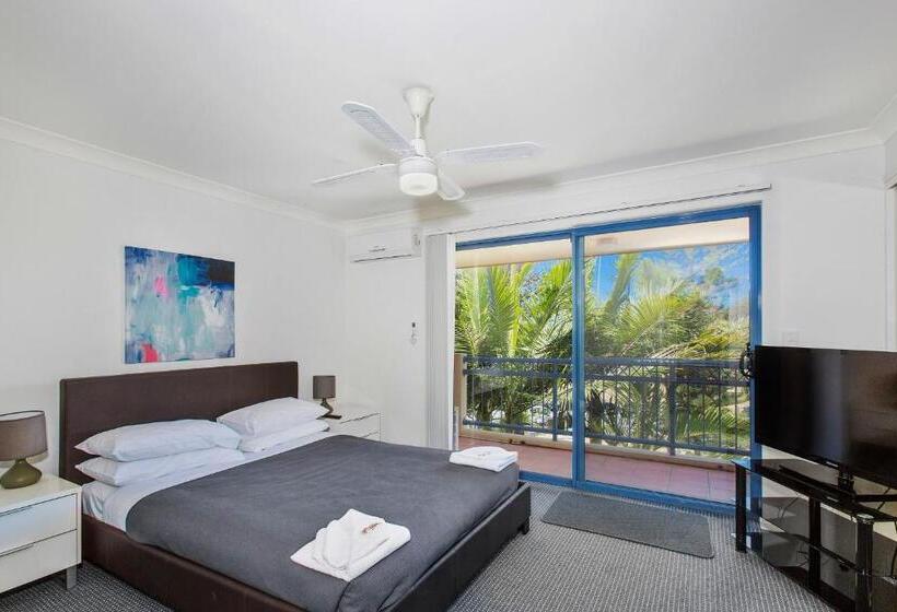 Апартаменты 2 Спальни, Bella Mare Coolangatta Beachside Apartments